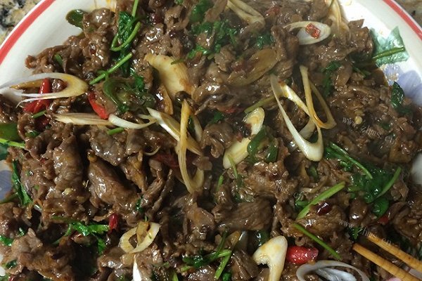小炒牛肉