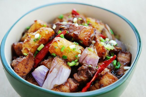 茄瓜土豆烧肉