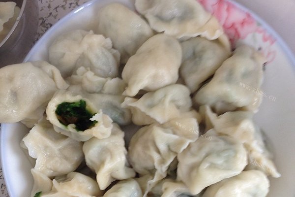 韭菜猪肉水饺