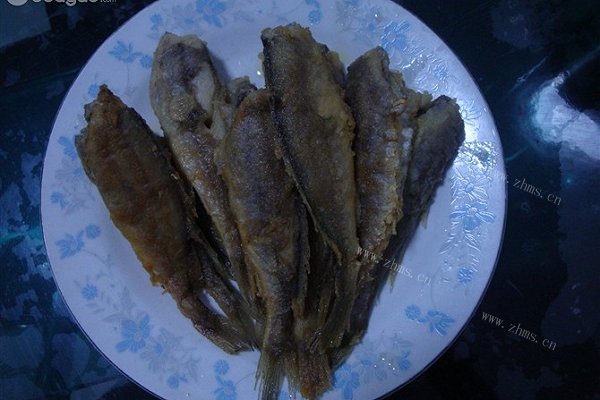 干炸黄花鱼