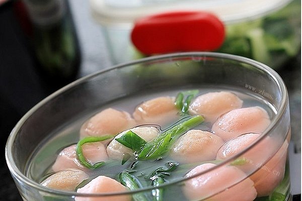 止咳菠菜鱼丸汤