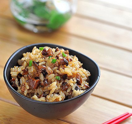 家常香菇肉丁油饭