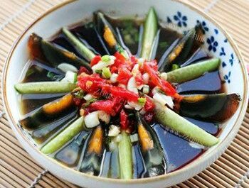 剁椒黄瓜皮蛋（凉拌菜）