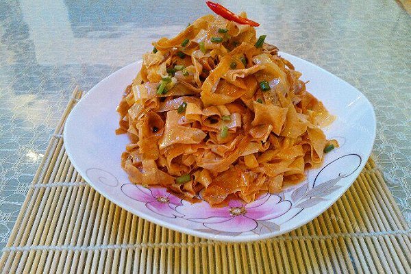 凉拌豆腐锅巴