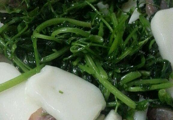 时令花草炒年糕