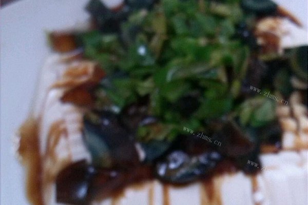 皮蛋豆腐
