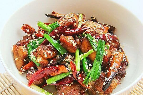 辣子鸡丁
