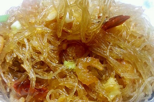 家常干虾仁炒粉丝