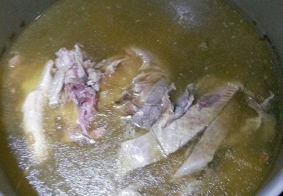 美味肚包鸡