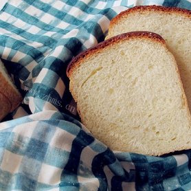 自制基础面包-牛奶吐司	