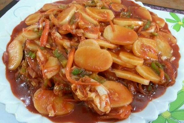 美味韩式辣炒年糕