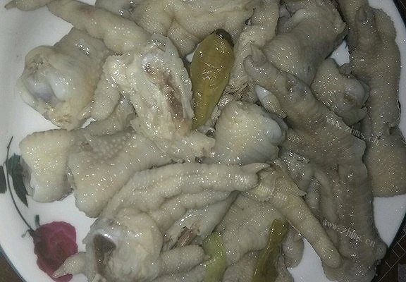 泡椒凤爪