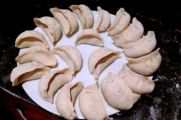 家常生菜火鸡肉水饺