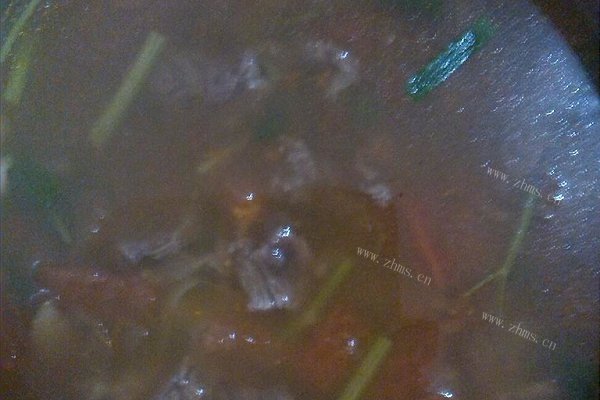 家常西红柿牛肉汤