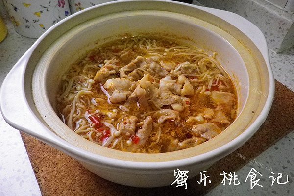 香辣肥牛金针菇