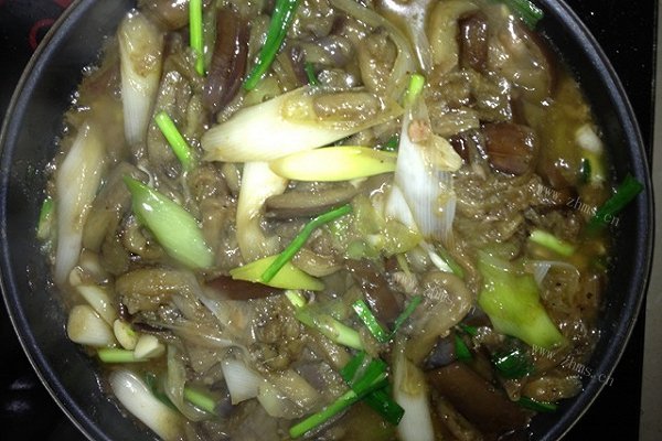 咸鱼茄子煲