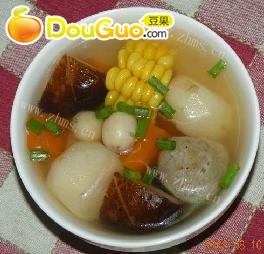 营养肉丸蔬菜汤