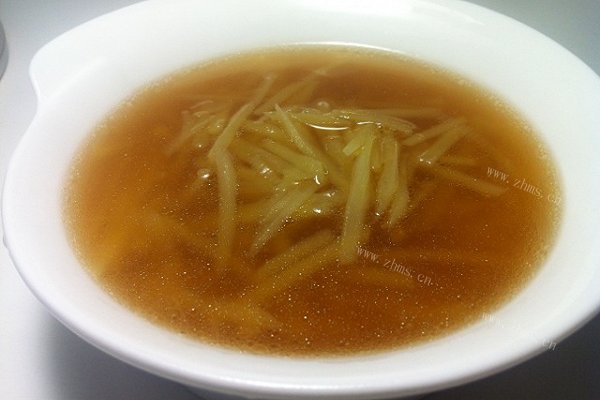 家常版土豆丝汤