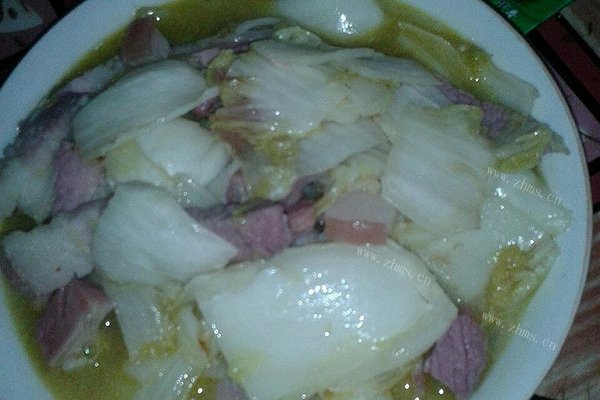 大白菜根炒腊肉