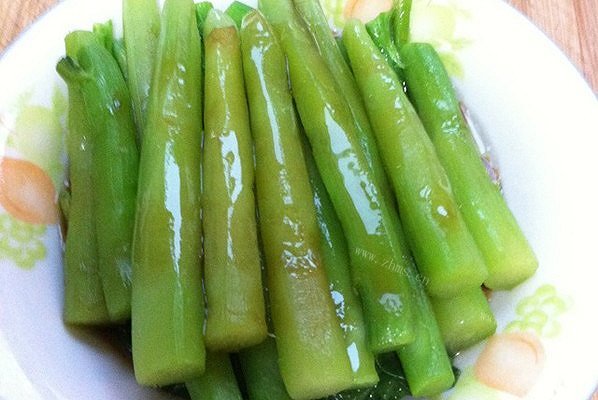 白灼芥蓝