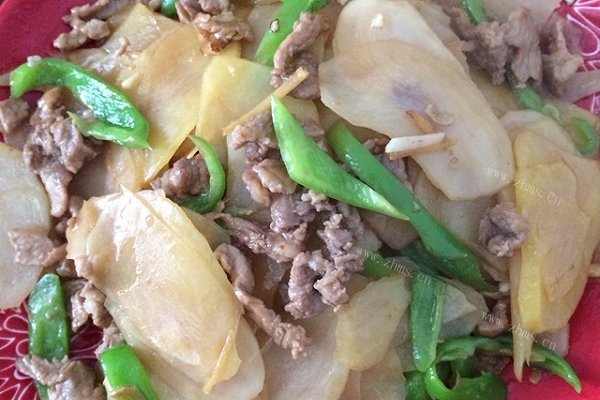 肉片炒土豆