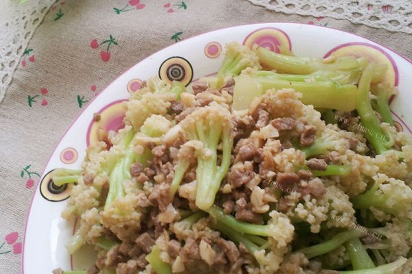 家常肉末有机花菜