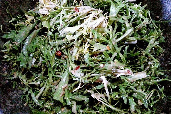 家常凉拌苦菊