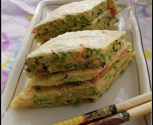 韭菜西红柿鸡蛋饼