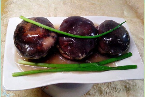 自制《蒸香菇肉盒》-无油健康食品