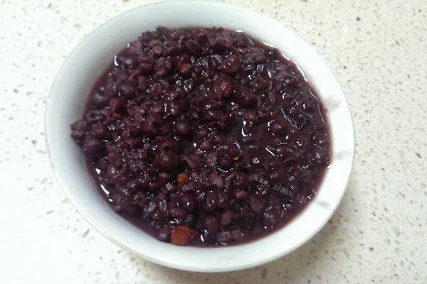 决明子菊花杂粮粥(黑米 薏米)