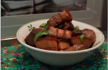 芋头烧五花肉
