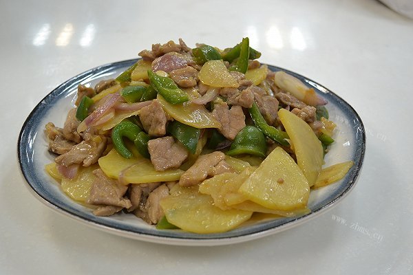电锅菜-土豆青椒洋葱炒猪肉