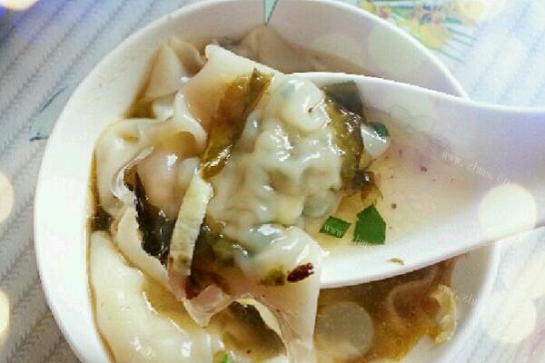 韭菜肉末小馄饨（宝宝食谱）