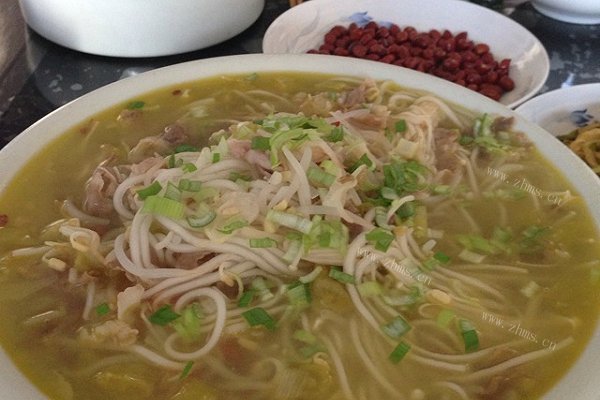 酸辣羊肉卷