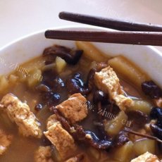 莜面饸捞蘸山药蘑菇豆腐