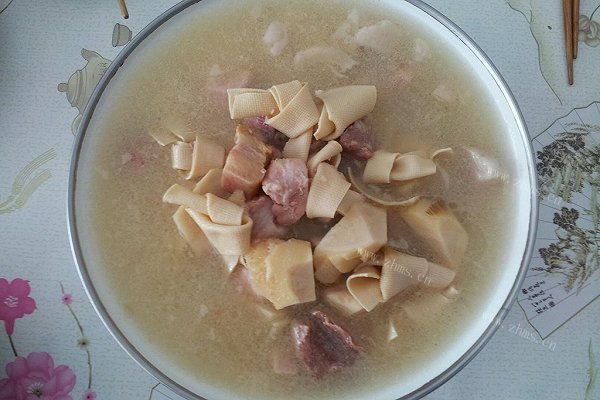 上海家常菜～～腌笃鲜