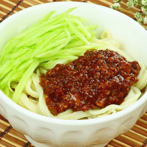 「念念不忘」炸酱面