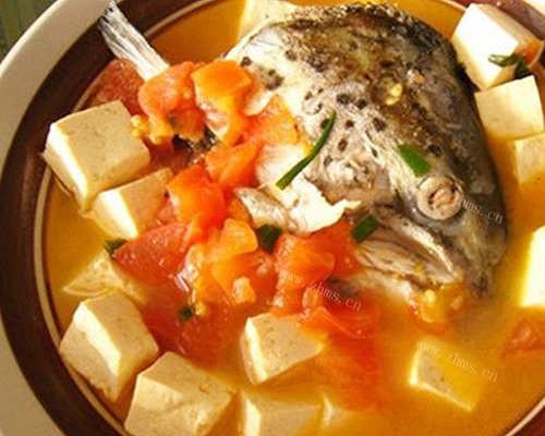 三文鱼头豆腐汤