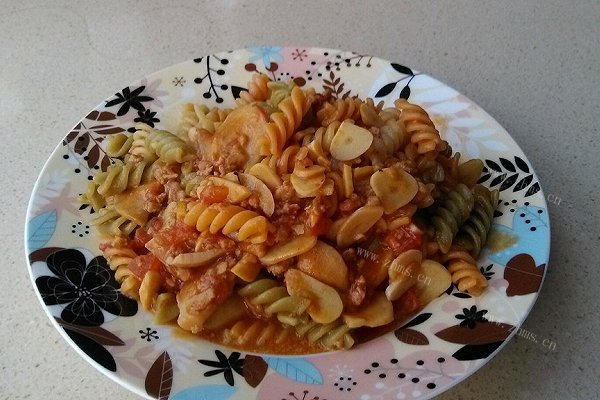 肉酱螺旋意大利面