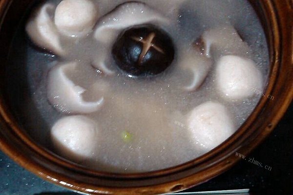 香菇鱼蛋汤