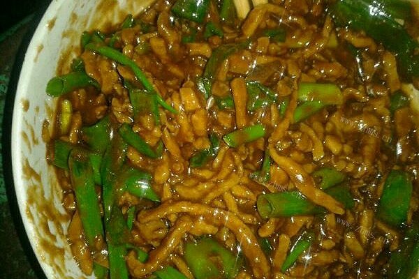 京酱肉丝