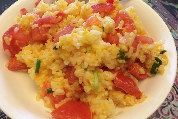 家常番茄鸡蛋炒饭 （不上火）