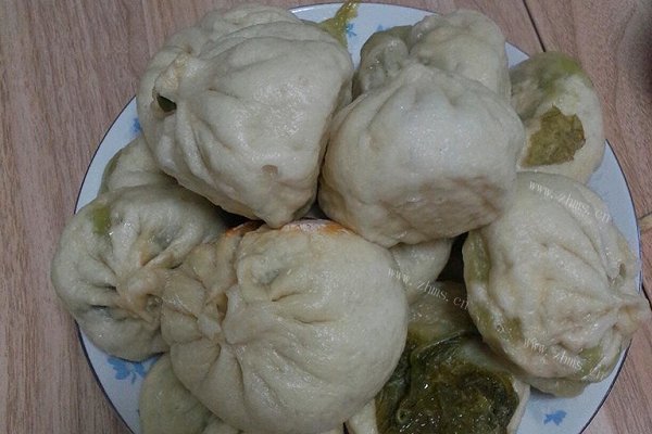 自制猪肉韭菜包子