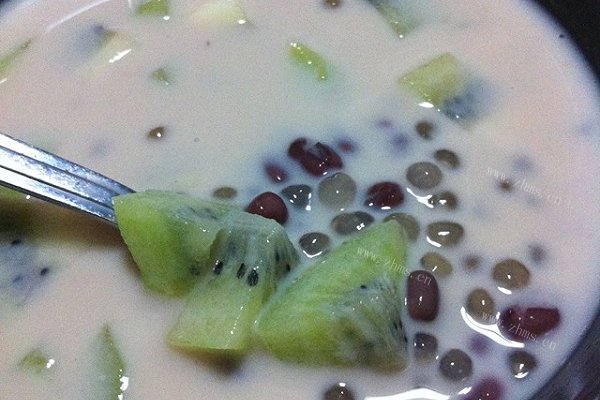 水果西米红豆核桃花生露