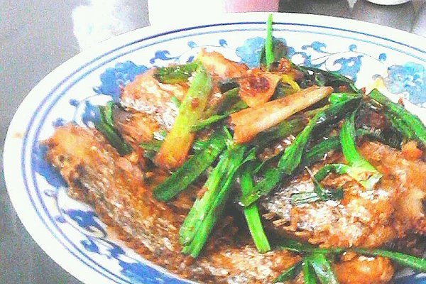 香葱带鱼