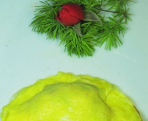 荠菜冬笋猪肉蛋饺