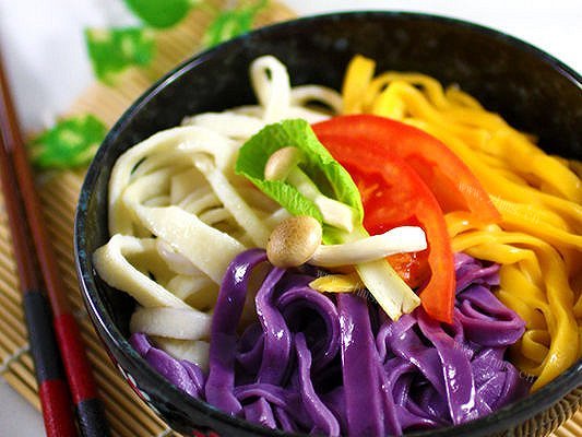 惊艳三色面