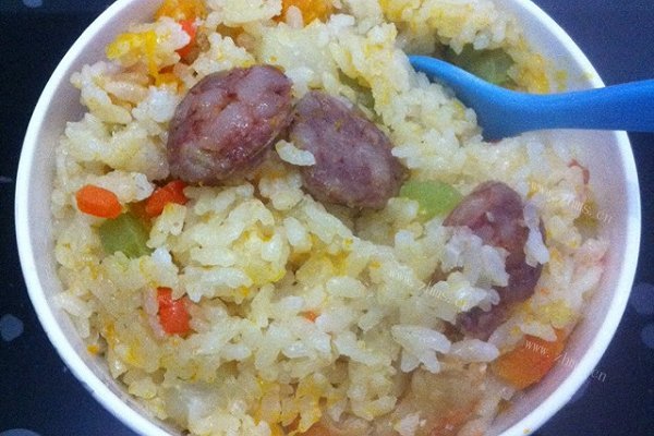 电饭煲焖饭