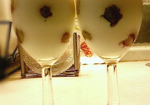 水晶葡萄酸奶