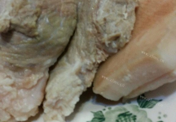 自制猪肉的东北吃法_老虎肉